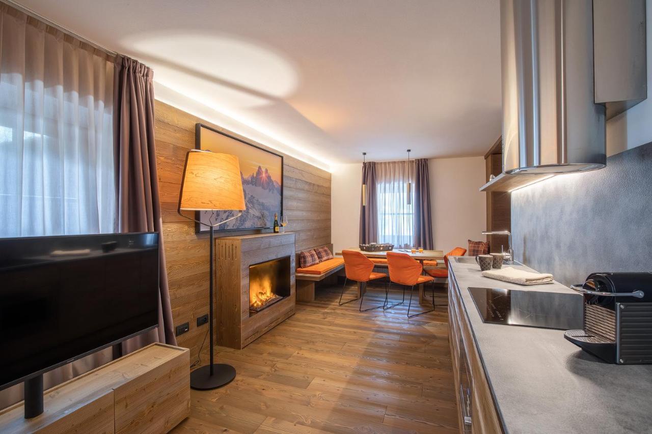 Cima Dodici B&B - Apartments Sexten Exterior photo